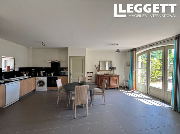 Image No.9-Maison de 25 chambres à vendre à Saint-Nazaire-d'Aude