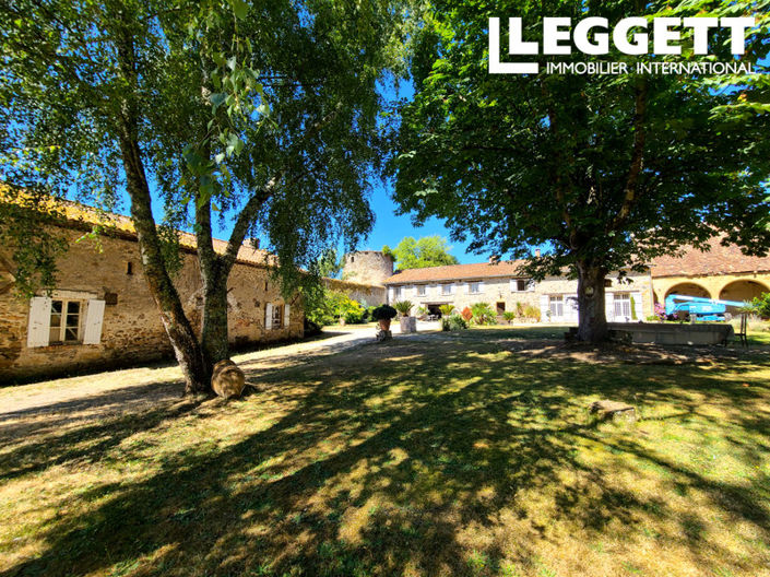 Image No.5-10 Bed House for sale