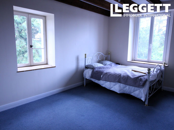 Image No.9-4 Bed House for sale