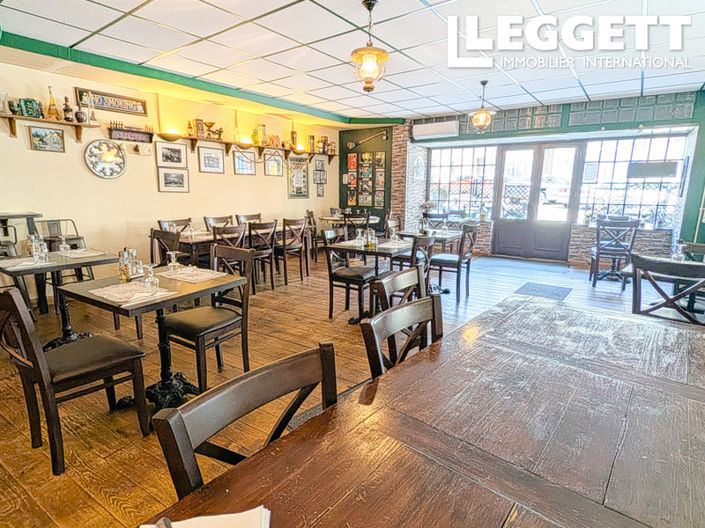 Image No.3-4 Bed Commercial for sale