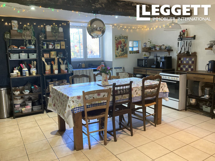 Image No.2-Maison de 2 chambres à vendre à Le Vigeant