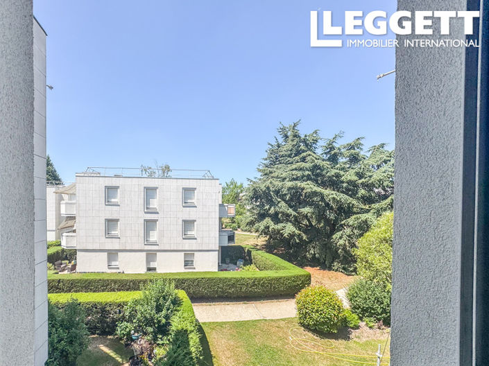 Image No.10-2 Bed Apartment for sale