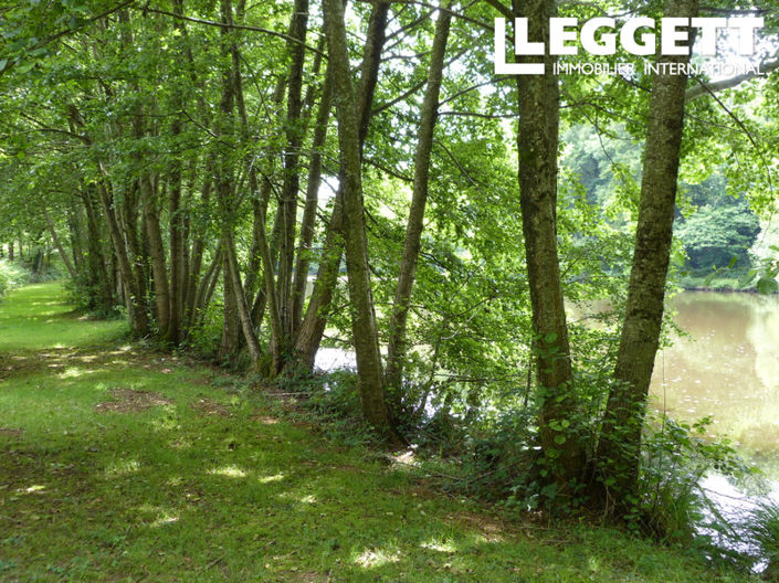 Image No.2-Terre à vendre à Montrollet