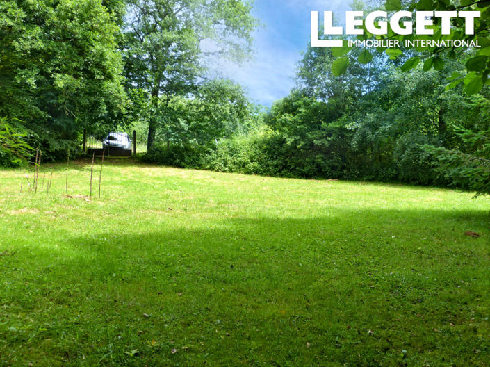 Image No.3-Terre à vendre à Montrollet