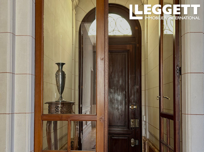 Image No.8-3 Bed House for sale