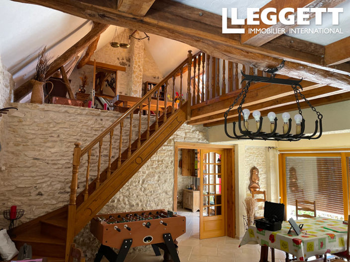 Image No.3-4 Bed House for sale