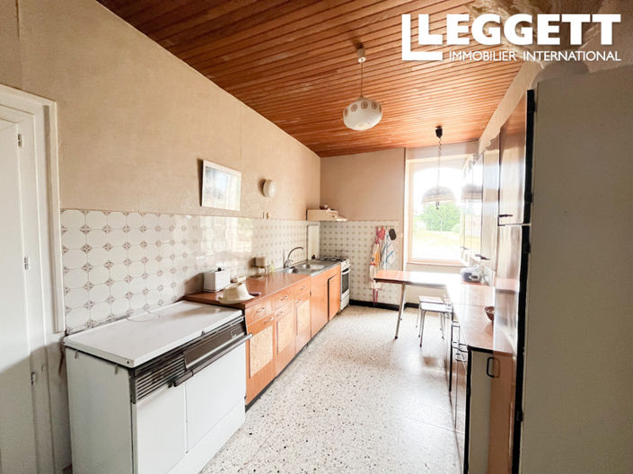 Image No.3-Maison de 6 chambres à vendre à Chambon