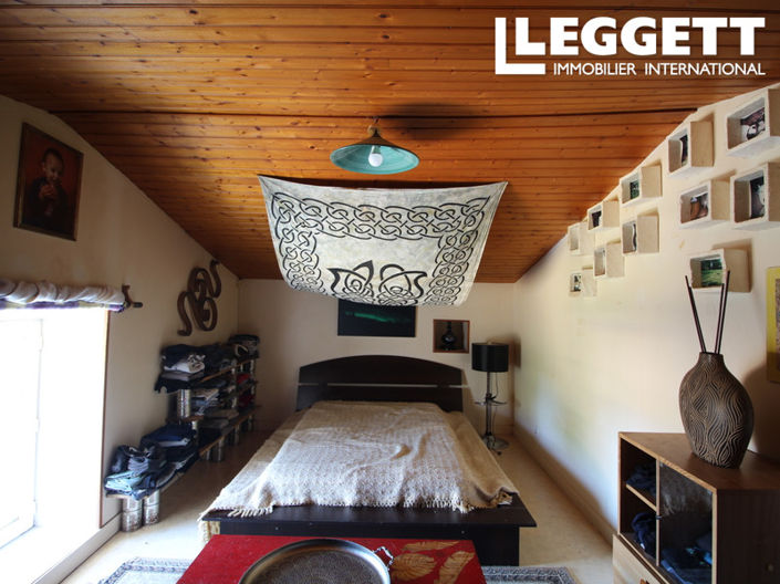 Image No.6-1 Bed House for sale