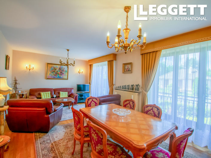 Image No.4-4 Bed House for sale