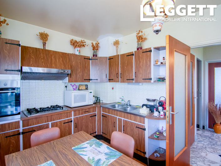 Image No.6-4 Bed House for sale