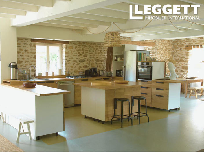 Image No.6-Maison de 9 chambres à vendre à Marcillac-la-Croisille