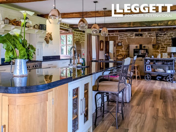 ahr0chm6ly9jzg4uagvzdglhlmltbw8vaw1hz2uvvevom