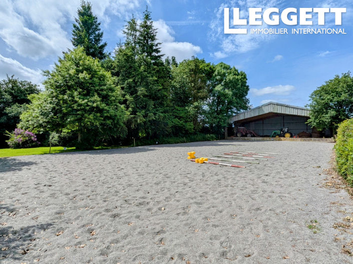 Image No.9-7 Bed House for sale