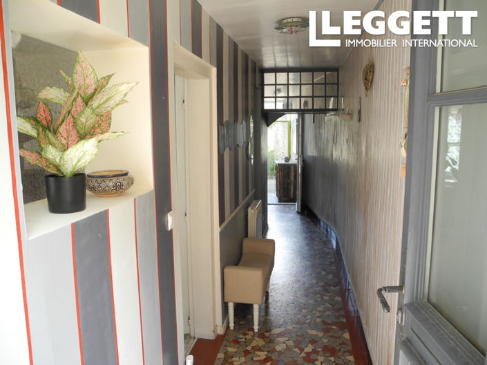 Image No.2-Maison de 2 chambres à vendre à Saint-Gaultier