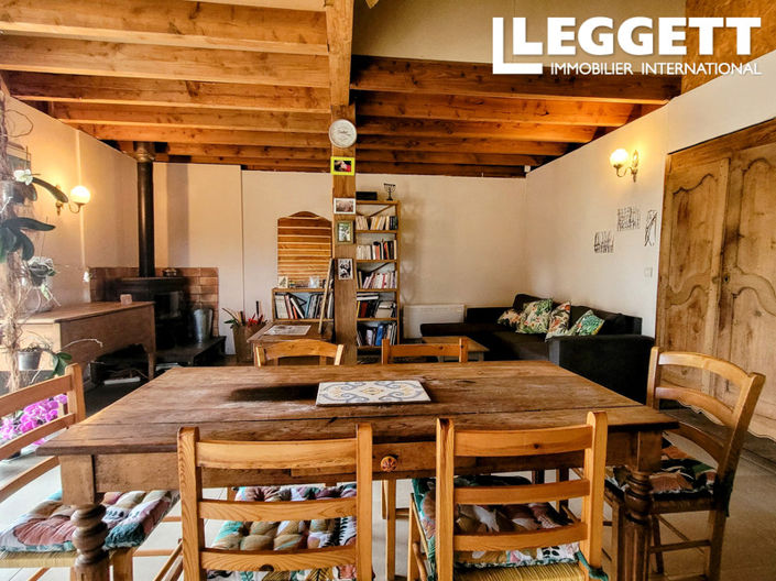 Image No.6-3 Bed House for sale