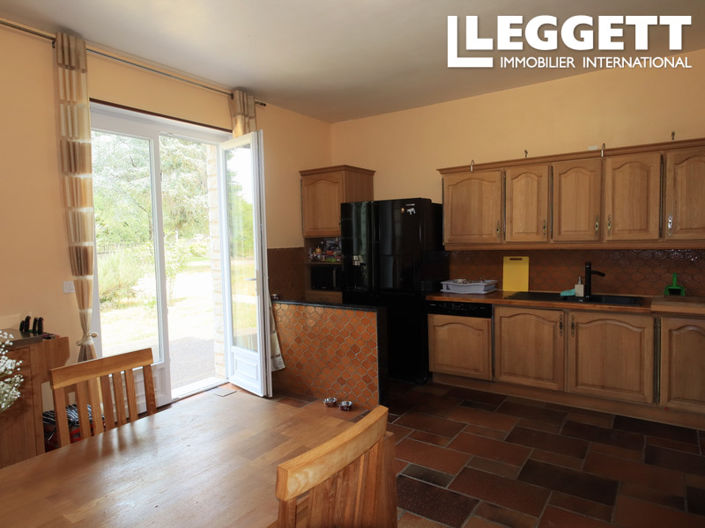 Image No.5-5 Bed House for sale