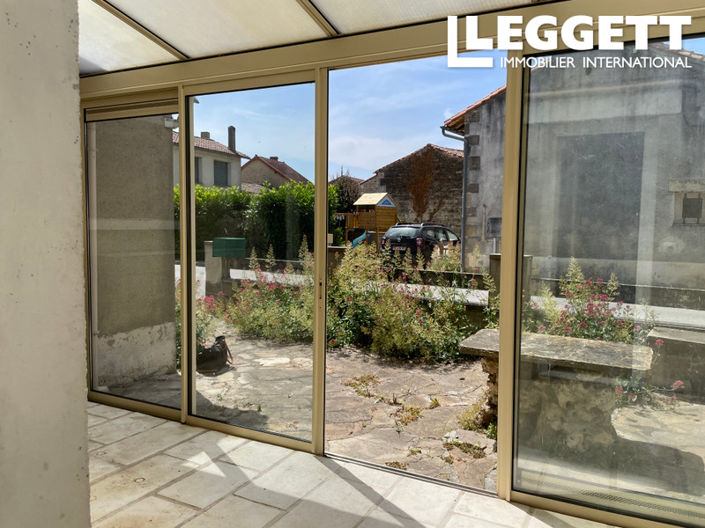 Image No.8-3 Bed House for sale