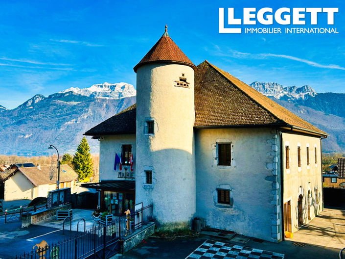 Image No.10-4 Bed House for sale