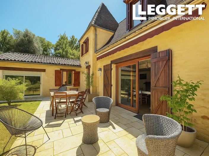 Image No.6-5 Bed House for sale