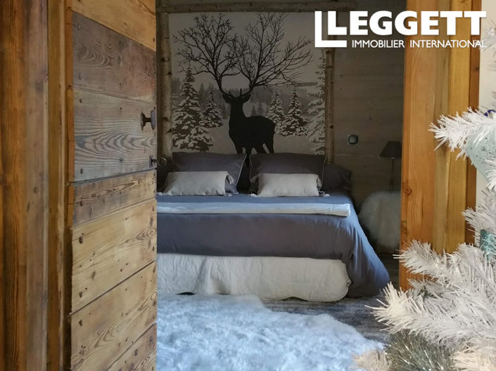 Image No.5-5 Bed House for sale