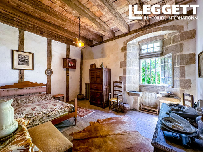 Image No.5-4 Bed Chateaux for sale