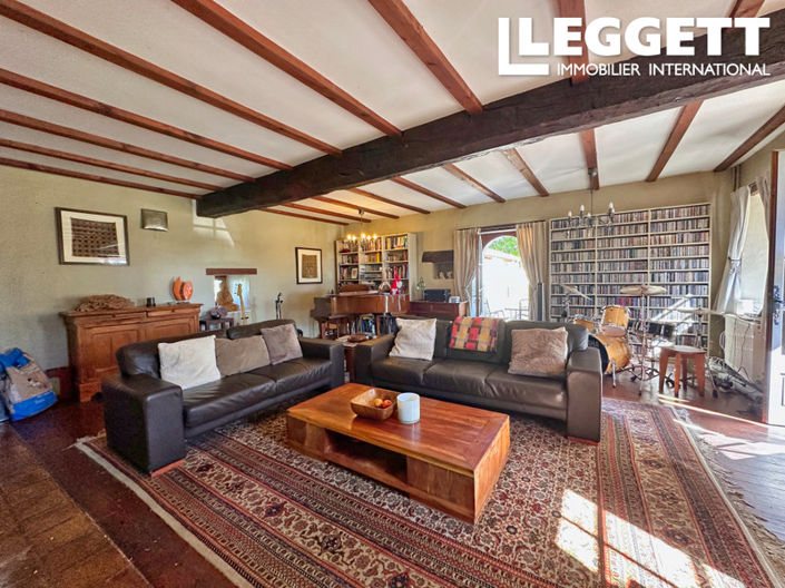 Image No.4-7 Bed House for sale