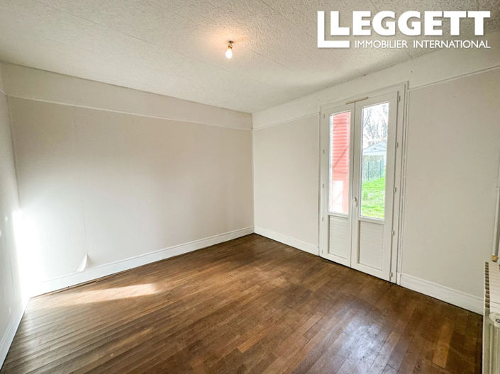 Image No.5-3 Bed House for sale