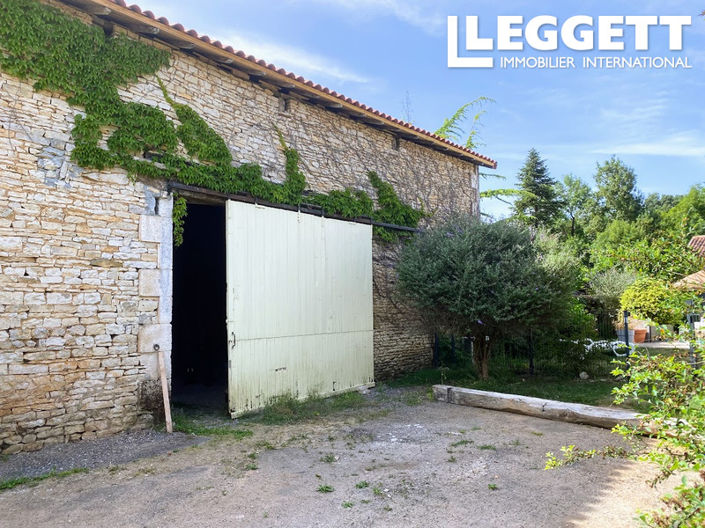 Image No.10-Maison de 7 chambres à vendre à Champagne-Mouton