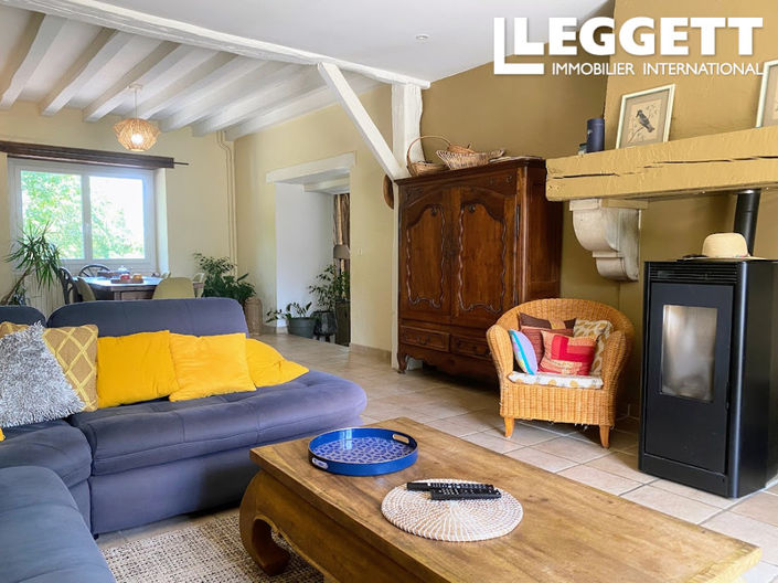 Image No.3-Maison de 7 chambres à vendre à Champagne-Mouton