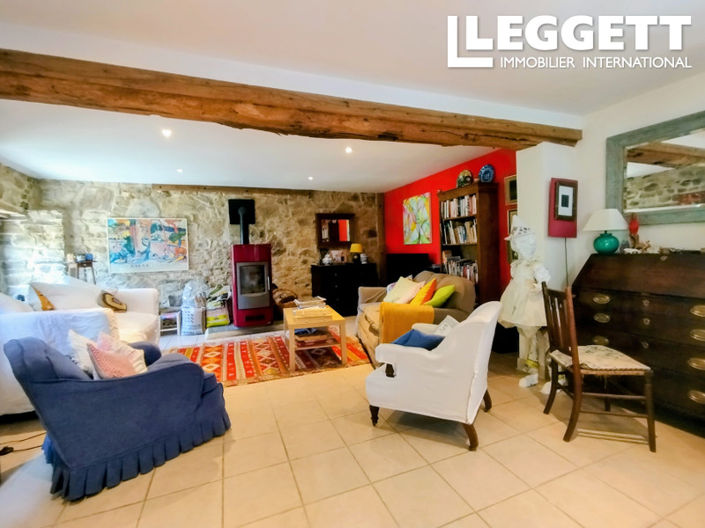 Image No.2-3 Bed House for sale
