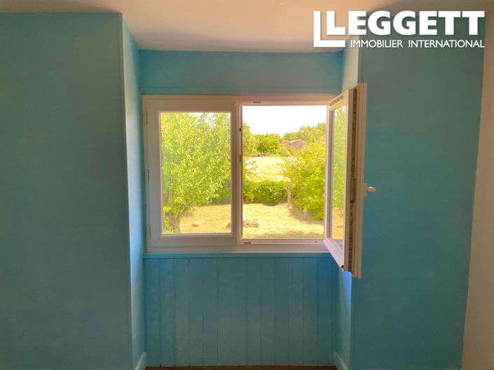 Image No.7-2 Bed House for sale