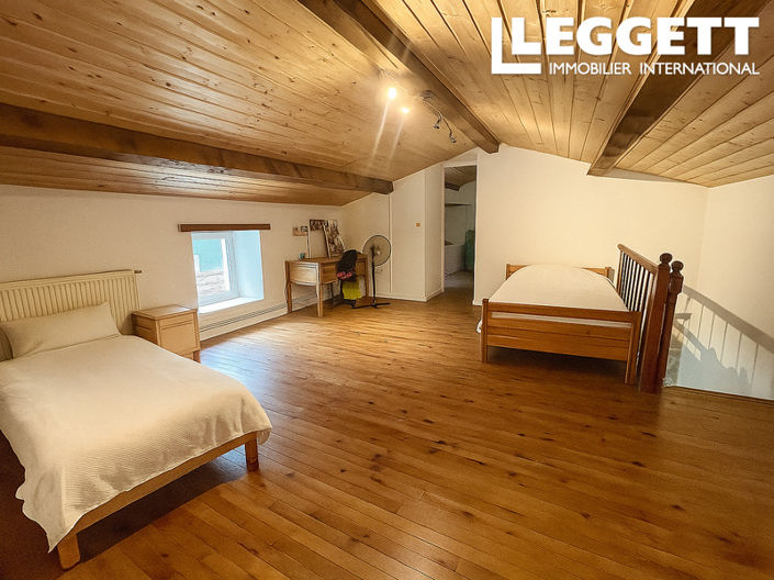 Image No.3-3 Bed House for sale