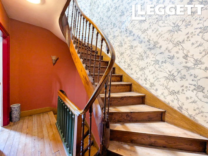 Image No.3-4 Bed House for sale