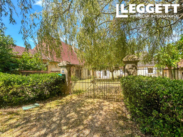 Image No.1-3 Bed House for sale