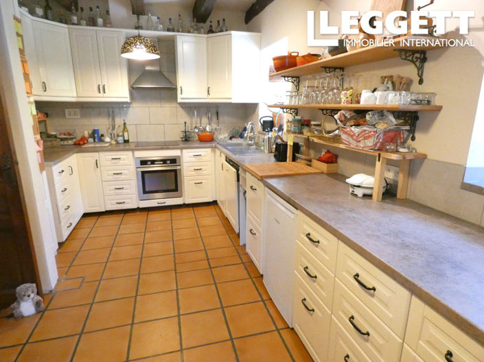 Image No.3-5 Bed House for sale