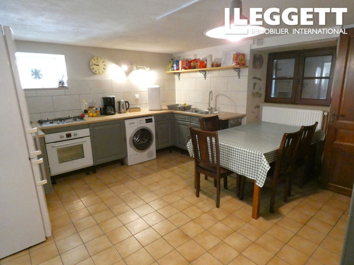 Image No.7-5 Bed House for sale