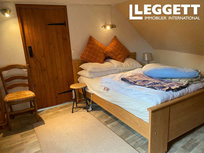 Image No.6-2 Bed House for sale