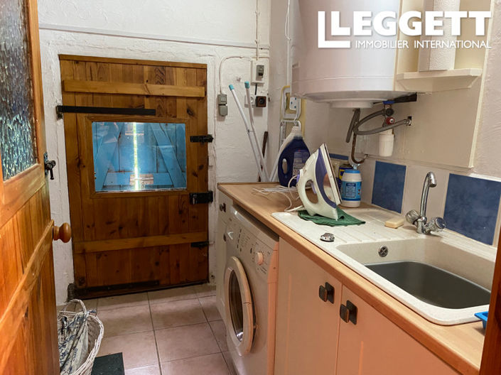 Image No.9-2 Bed House for sale