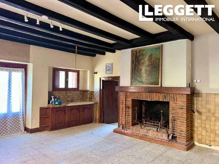 Image No.2-4 Bed House for sale