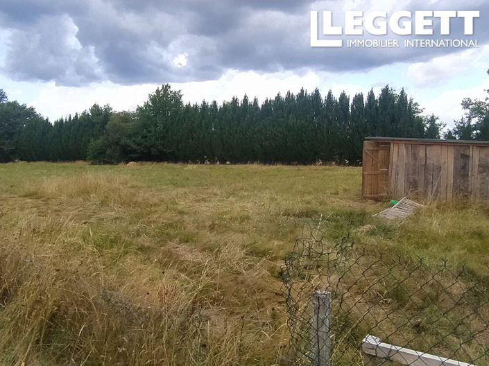 Image No.4-2 Bed Land for sale