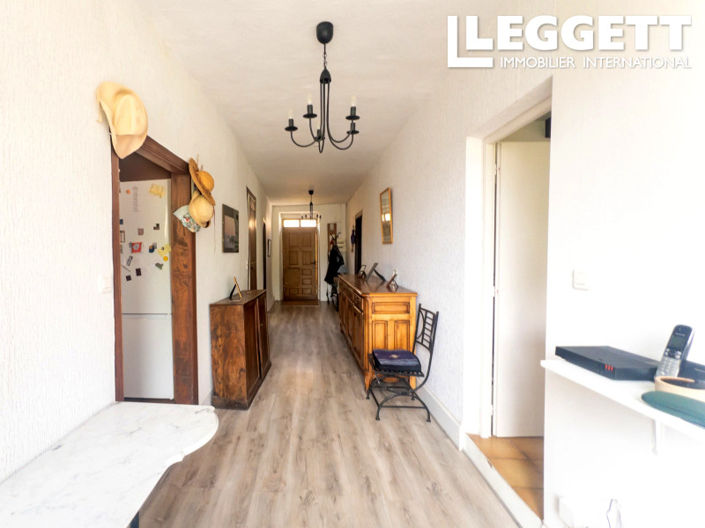 Image No.5-4 Bed House for sale