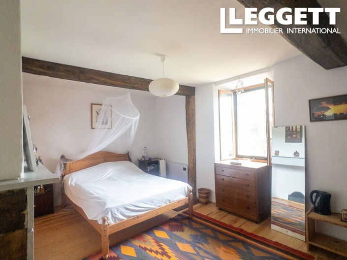 Image No.7-4 Bed House for sale