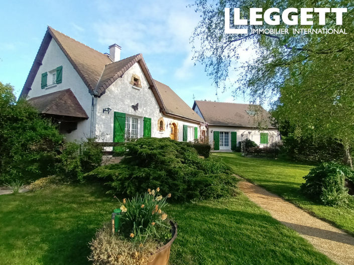 Image No.2-Maison de 6 chambres à vendre à Neuville-sur-Sarthe