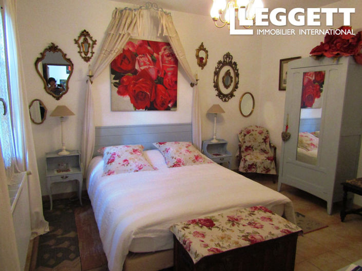 Image No.8-Maison de 6 chambres à vendre à Neuville-sur-Sarthe