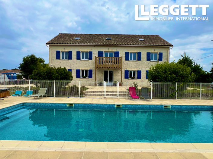 Image No.1-Maison de 9 chambres à vendre à Lorignac