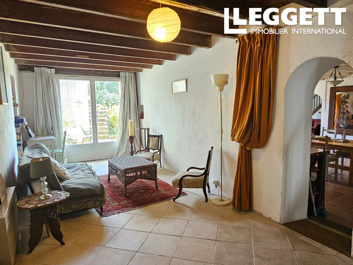 Image No.9-6 Bed House for sale