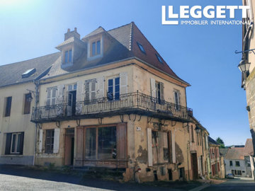 1 - Montaigut, House