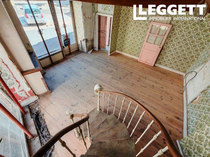 Image No.10-2 Bed House for sale