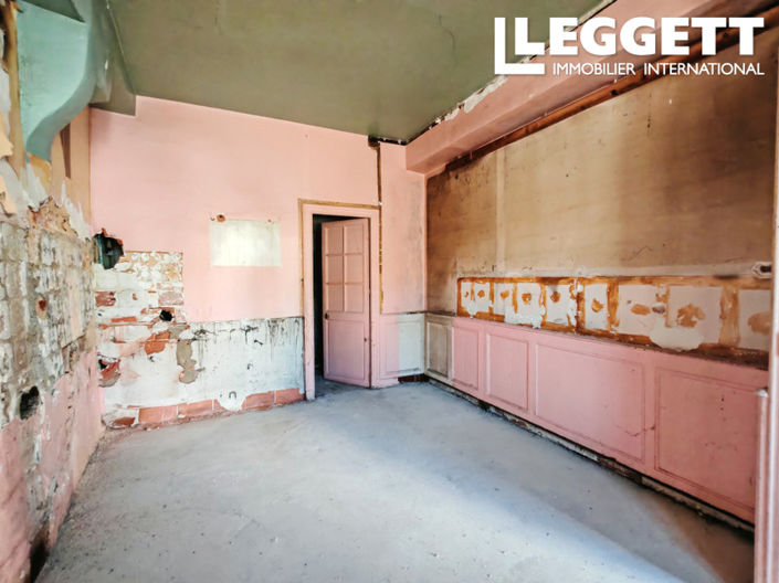 Image No.4-2 Bed House for sale