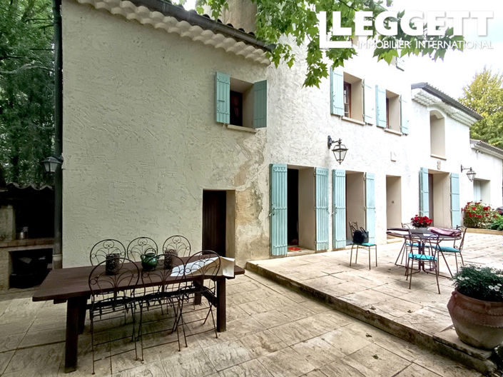 Image No.1-4 Bed House for sale